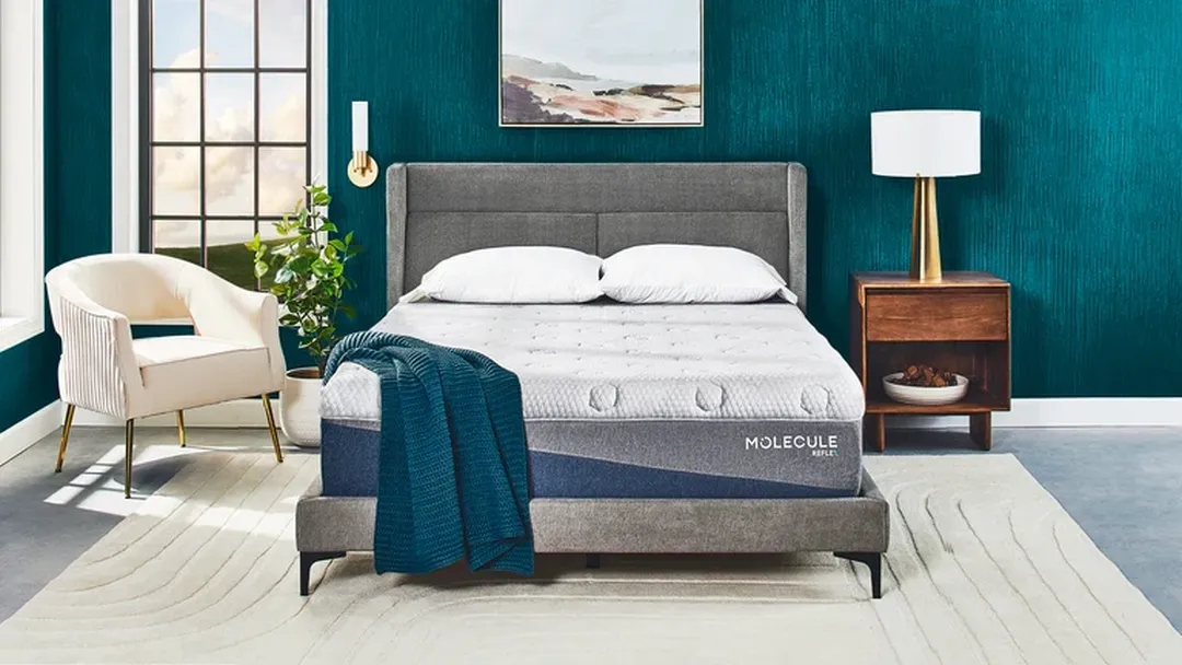 MOLECULE Reflex™ Hybrid 13" Mattress Plush