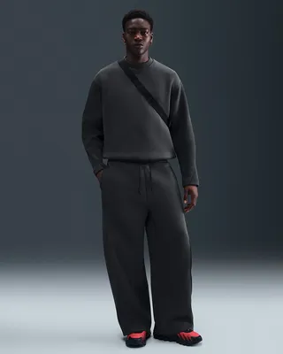 Nike Tech Men's Fleece Loose-Fit Open Hem Pants