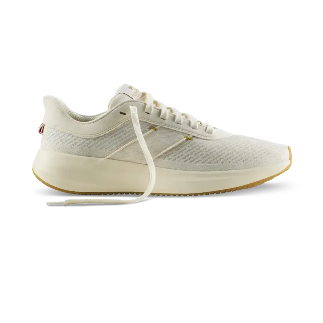 Tracksmith Eliot Runner